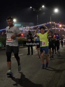 Runner Photo 4359078