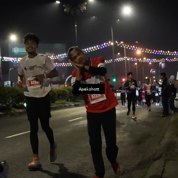 Runner Photo 4359107