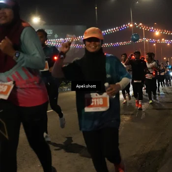 Runner Photo 4359162