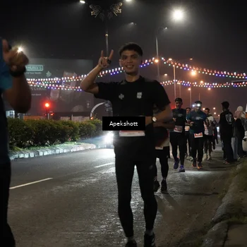 Runner Photo 4359178