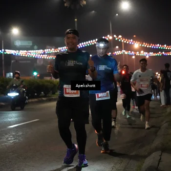 Runner Photo 4359187