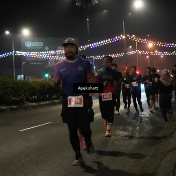 Runner Photo 4359191