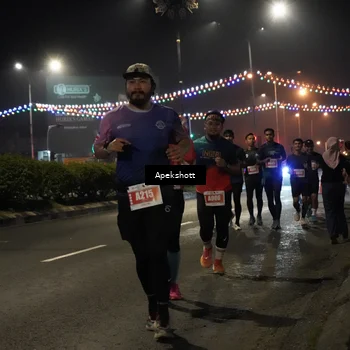 Runner Photo 4359195