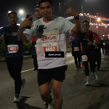 Runner Photo 4359196