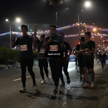 Runner Photo 4359201