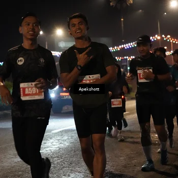 Runner Photo 4359211