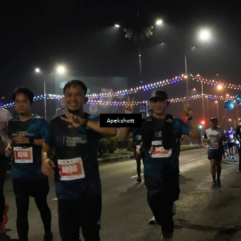 Runner Photo 4359233