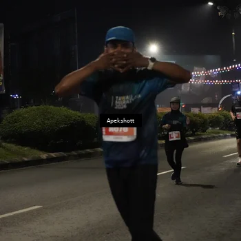 Runner Photo 4359237