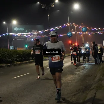 Runner Photo 4359240