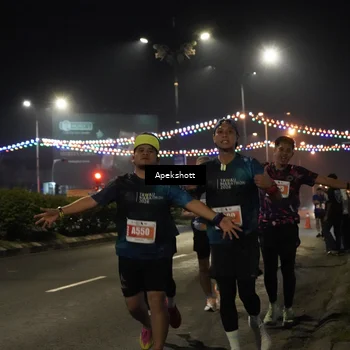Runner Photo 4359253