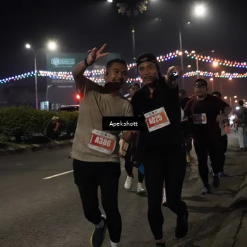 Runner Photo 4359307