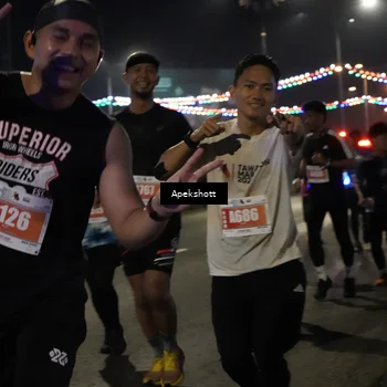 Runner Photo 4359314