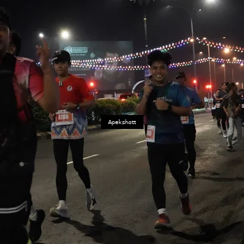 Runner Photo 4359320