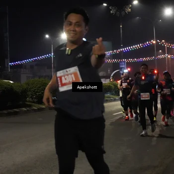 Runner Photo 4359324