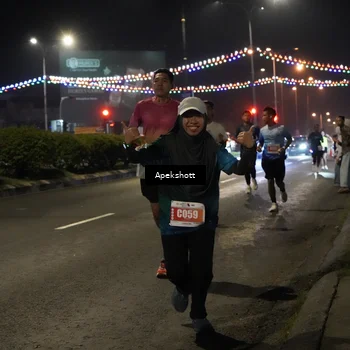 Runner Photo 4359335