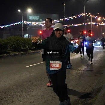 Runner Photo 4359344