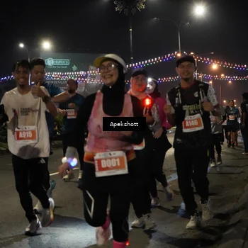 Runner Photo 4359367