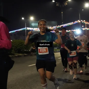 Runner Photo 4359368