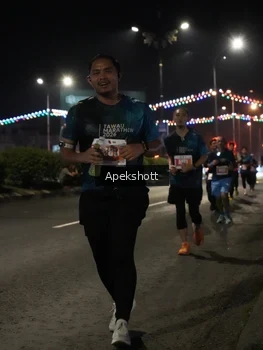 Runner Photo 4359412