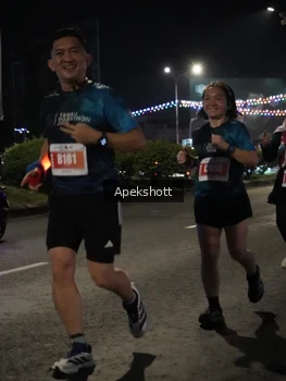Runner Photo 4359437