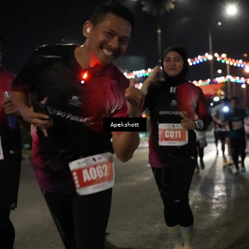 Runner Photo 4359503