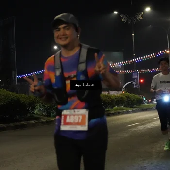 Runner Photo 4359519