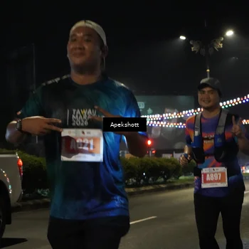 Runner Photo 4359535