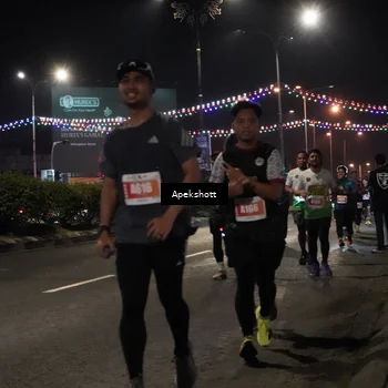 Runner Photo 4359536