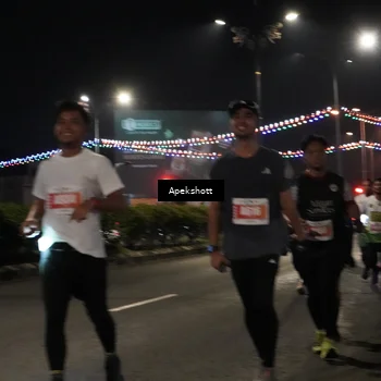 Runner Photo 4359542