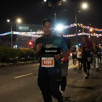 Runner Photo 4359554