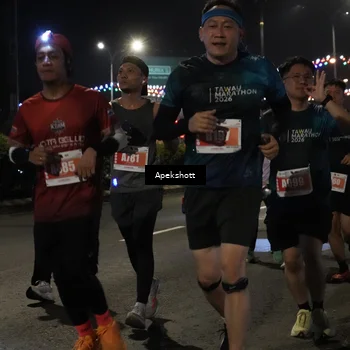 Runner Photo 4359577