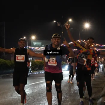 Runner Photo 4359588