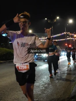Runner Photo 4359603