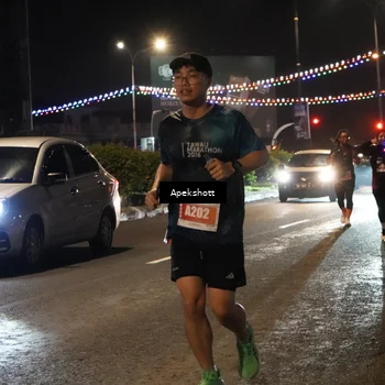 Runner Photo 4359617