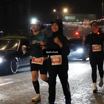 Runner Photo 4359620