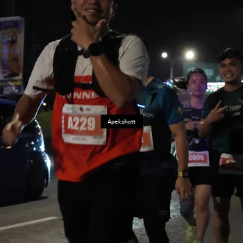 Runner Photo 4359628