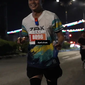 Runner Photo 4359642