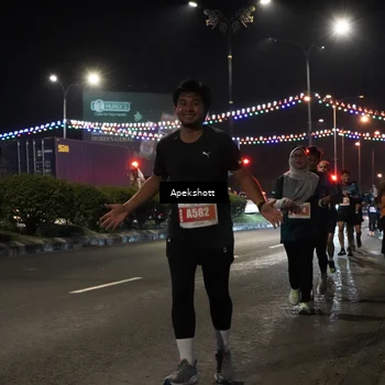 Runner Photo 4359643