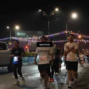 Runner Photo 4359655