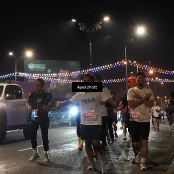 Runner Photo 4359656