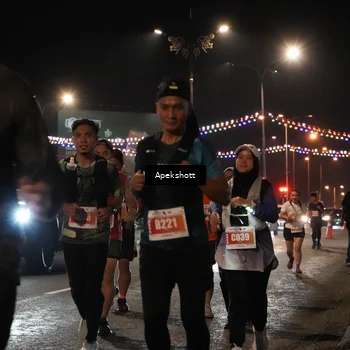 Runner Photo 4359668