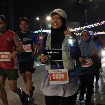 Runner Photo 4359673