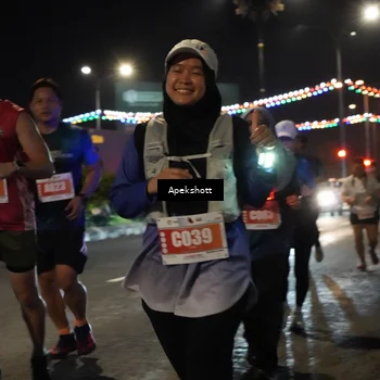 Runner Photo 4359677