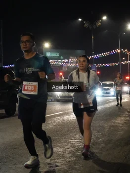 Runner Photo 4359696
