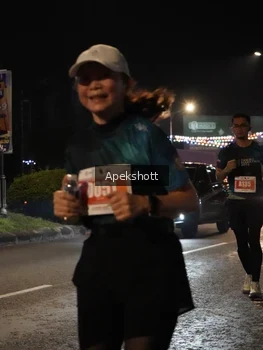 Runner Photo 4359697