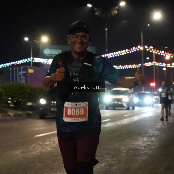 Runner Photo 4359703