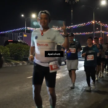 Runner Photo 4359708