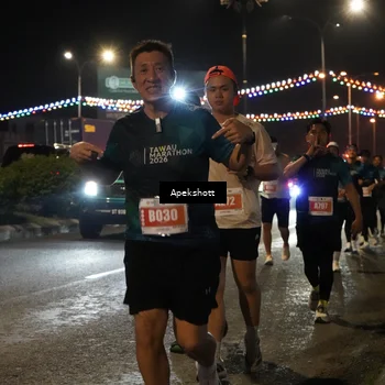Runner Photo 4359716