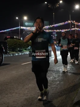 Runner Photo 4359731