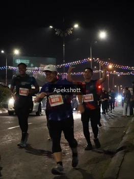 Runner Photo 4359737